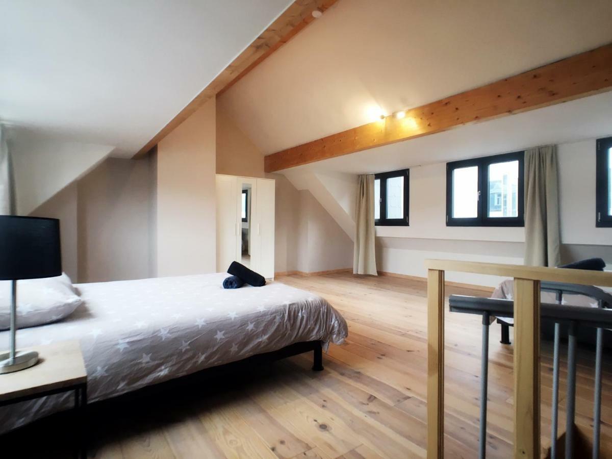 Parlamentarium Apartment